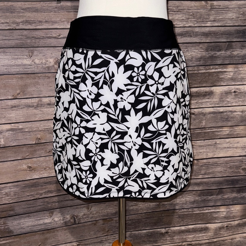 Lands' End Quick Dry Board Skort